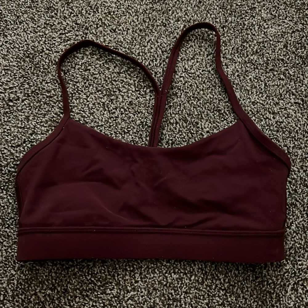 Lululemon Flow Y Nulu Sports Bra
